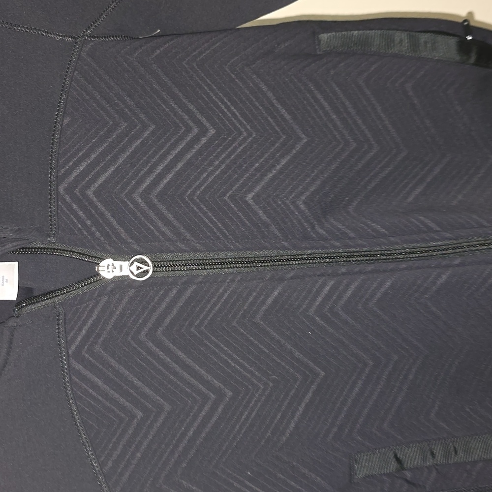 Ivivaa Jacket - Picture 3 of 7